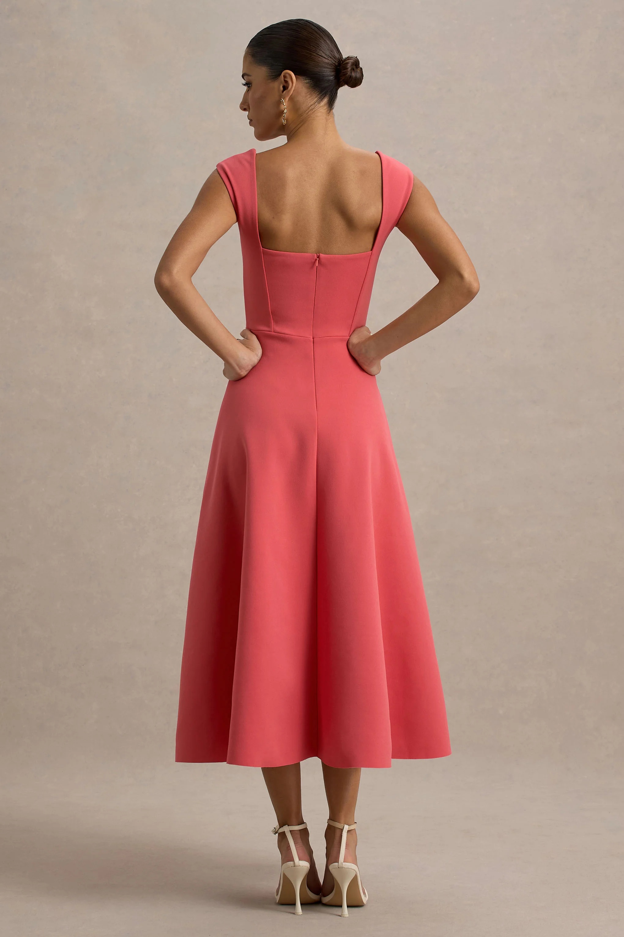 Andromeda | Coral Sweetheart-Neck Midi Dress - Image 2