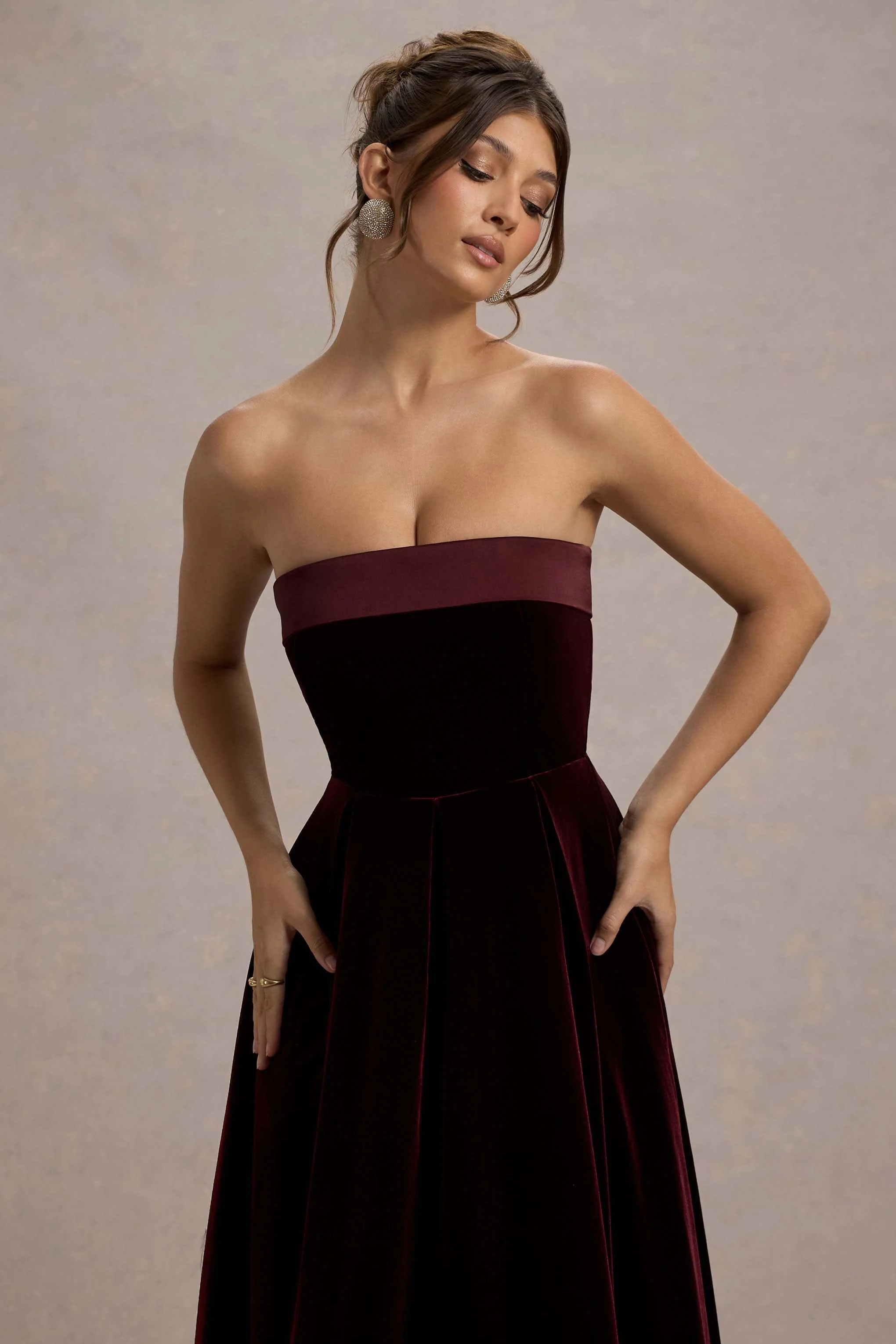 Delray | Port Velvet Bandeau Midi Dress - Image 3
