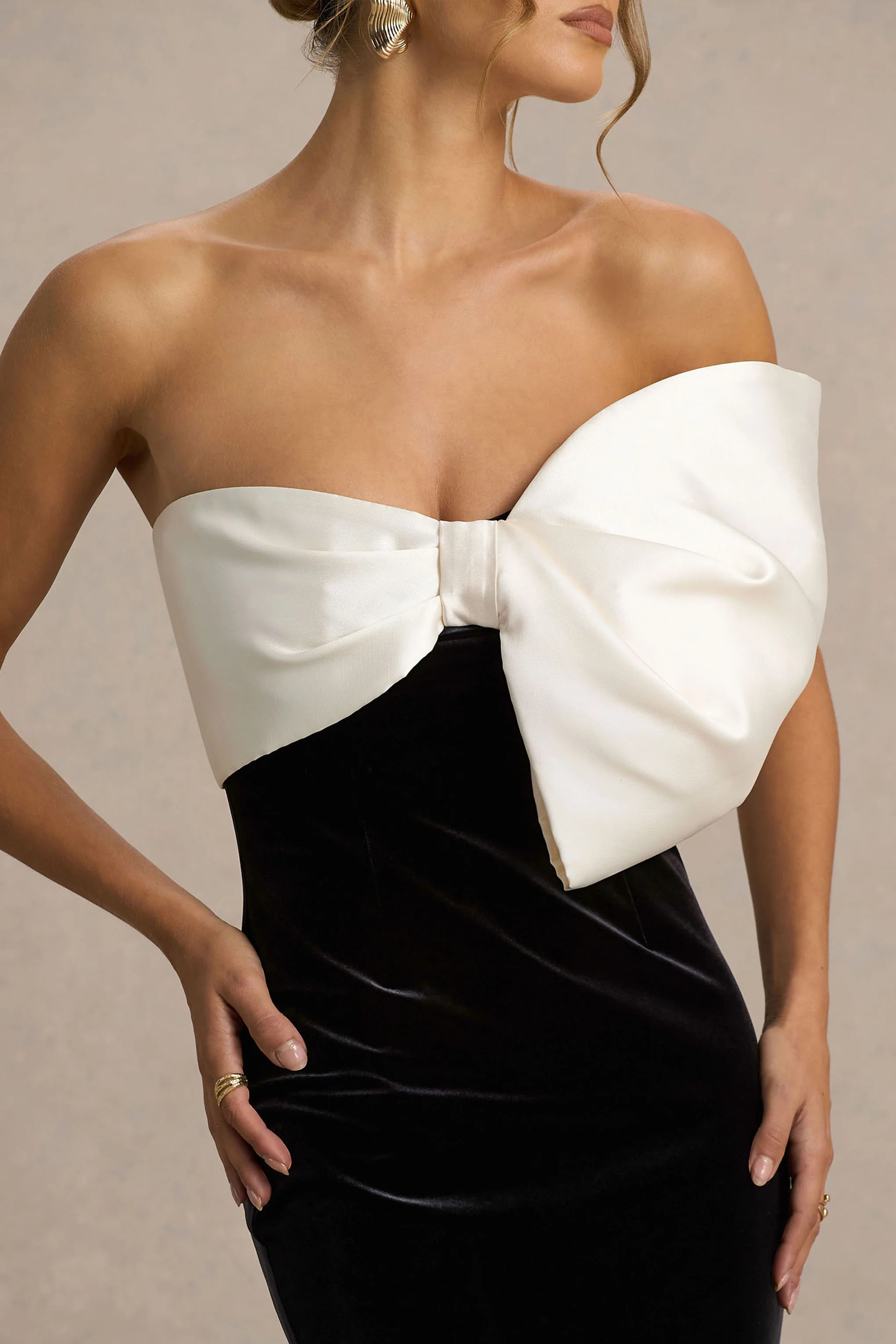 Divulge | Black And White Velvet Asymmetric-Neck Maxi Dress With Bow Detail - Image 3