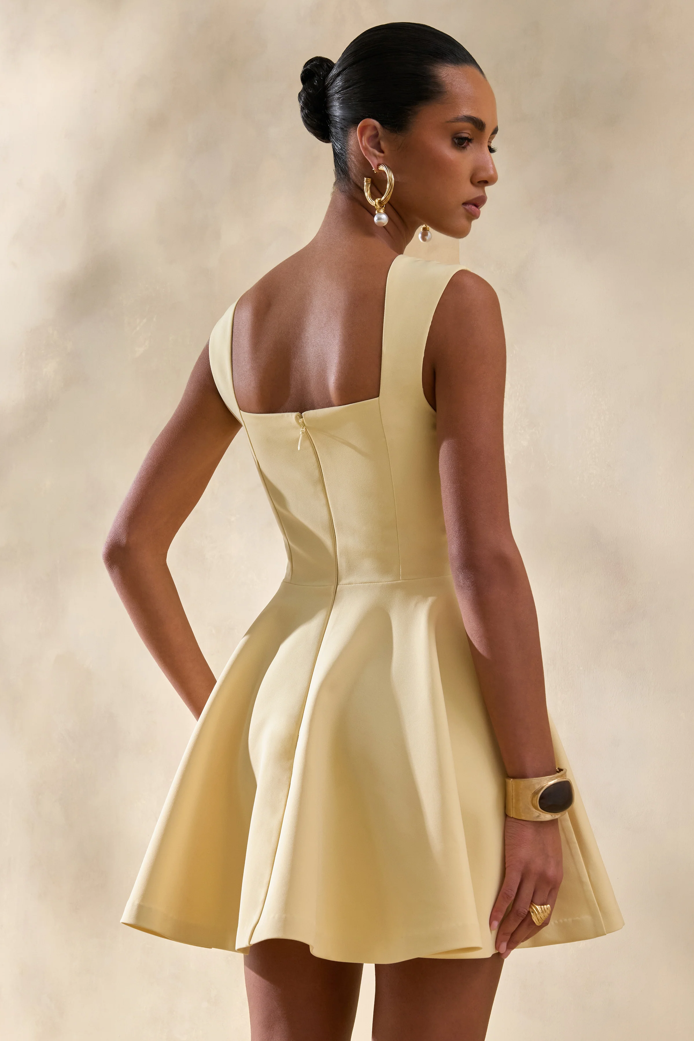 Katya | Lemon Sweetheart-Neck Skater Mini Dress - Image 2