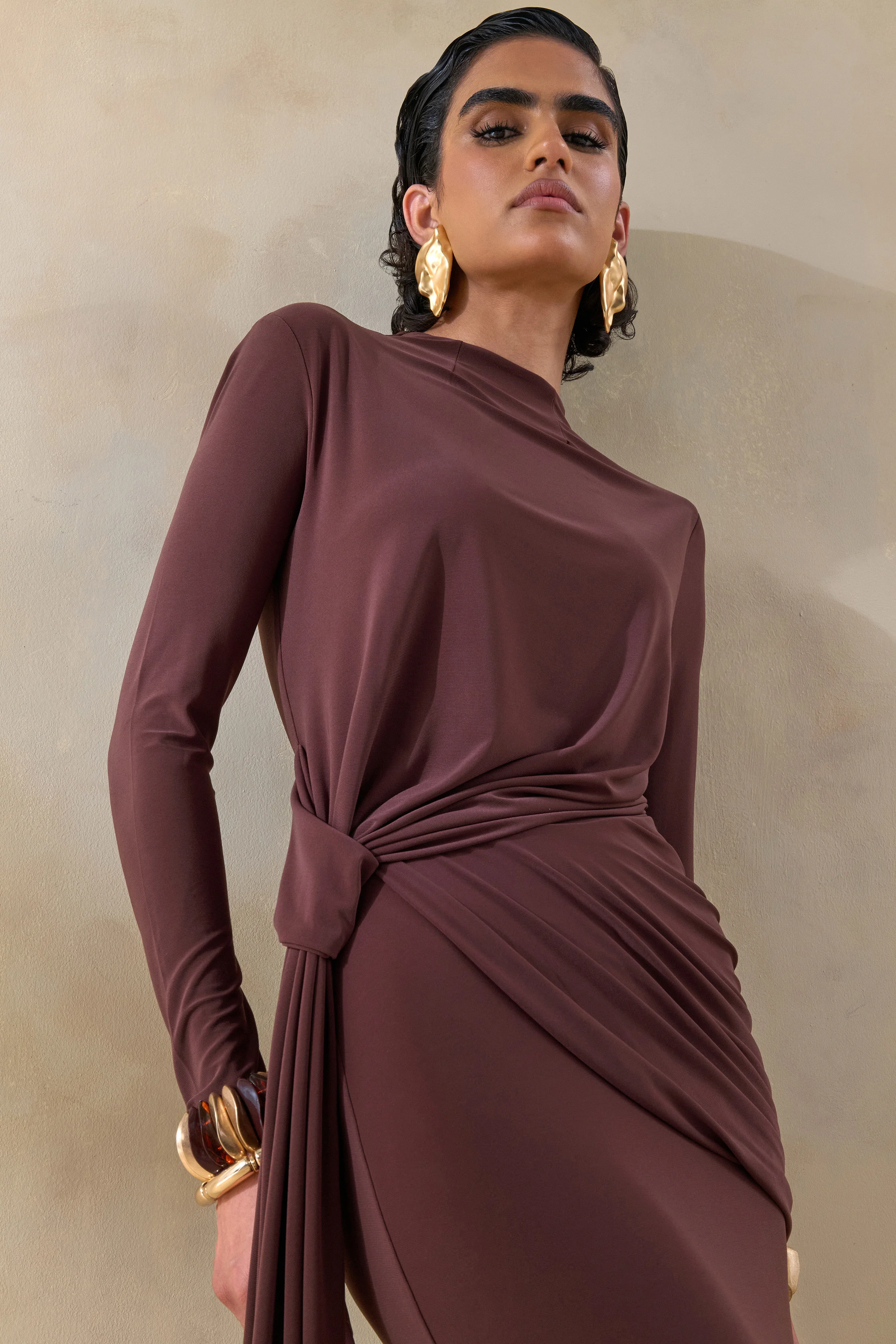 Kyrissa | Brown High-Neck Maxi Dress With Gathered-Detailing - Image 3