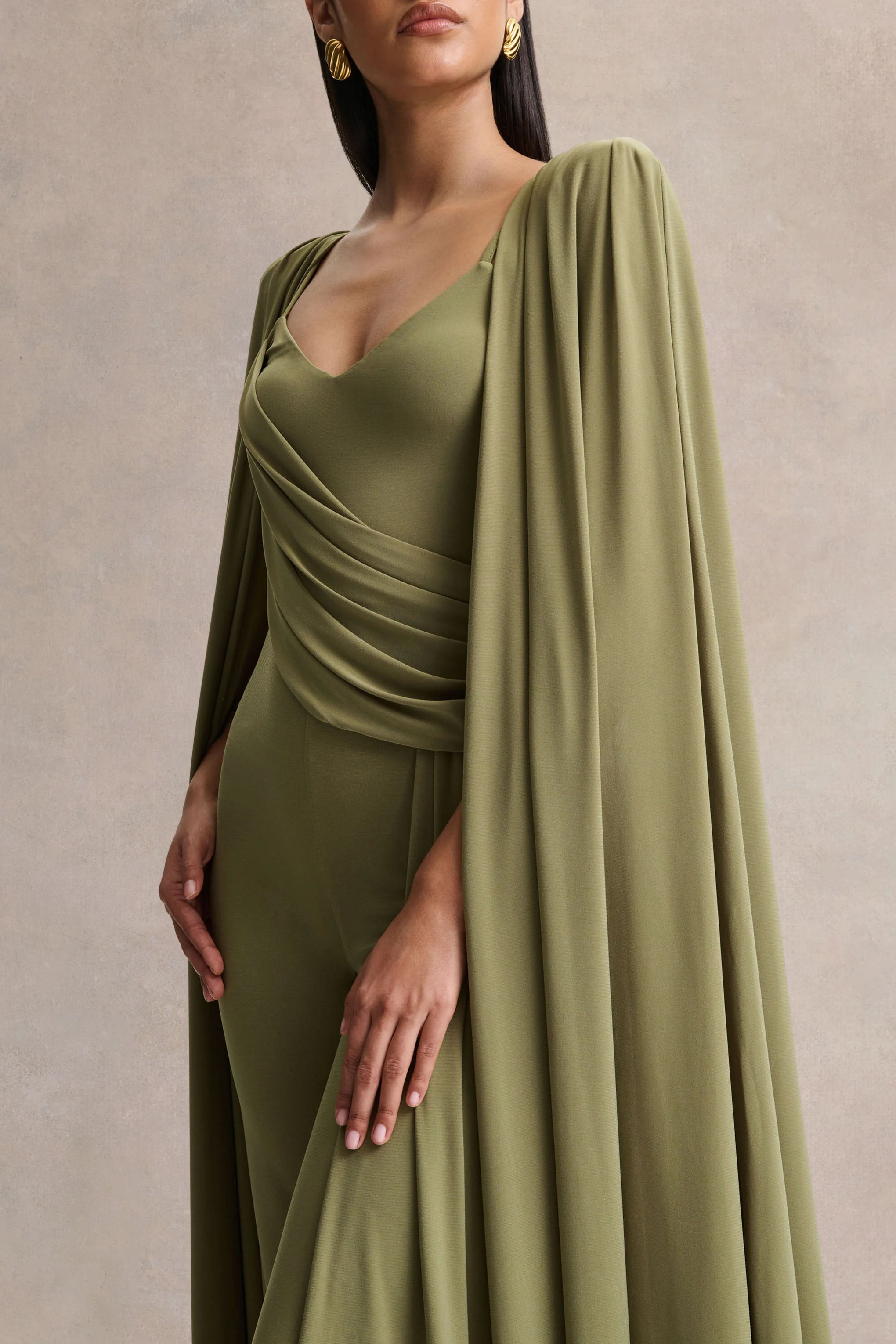 Labina | Green Plunge-Neck Jumpsuit With Cape-Sleeves - Image 4
