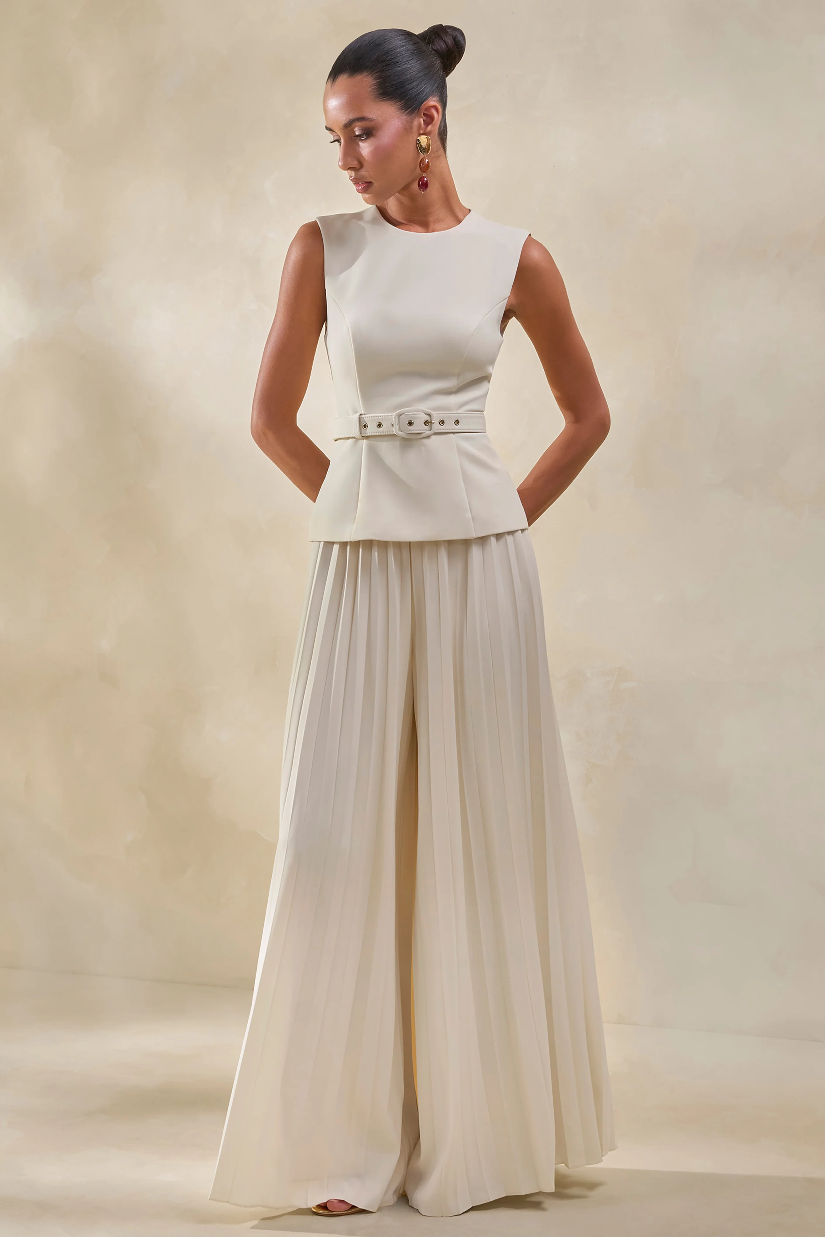 Lerenza | Cream Satin Wide-Leg Pleated Trousers