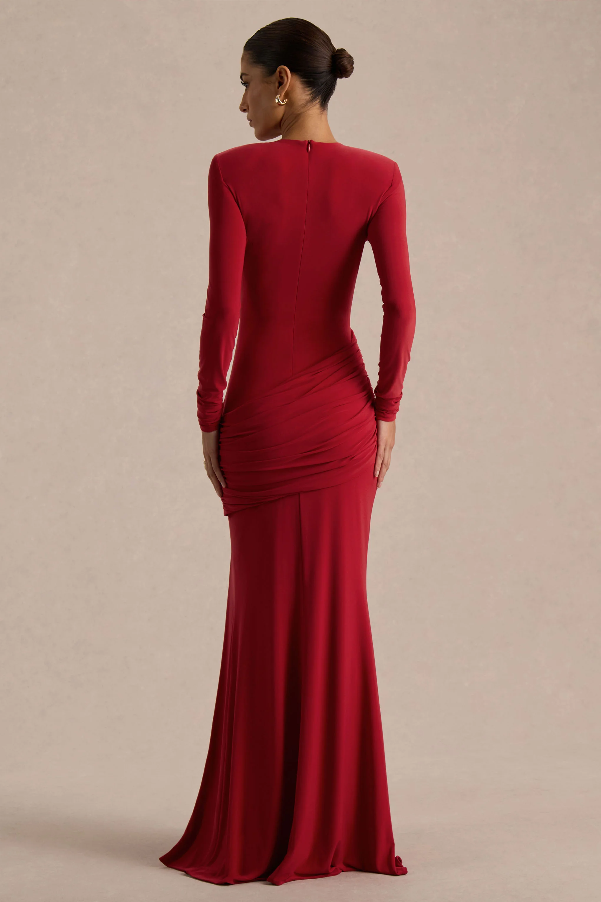Liora | Red High-Neck Maxi Dress With Front-High Split - Image 2