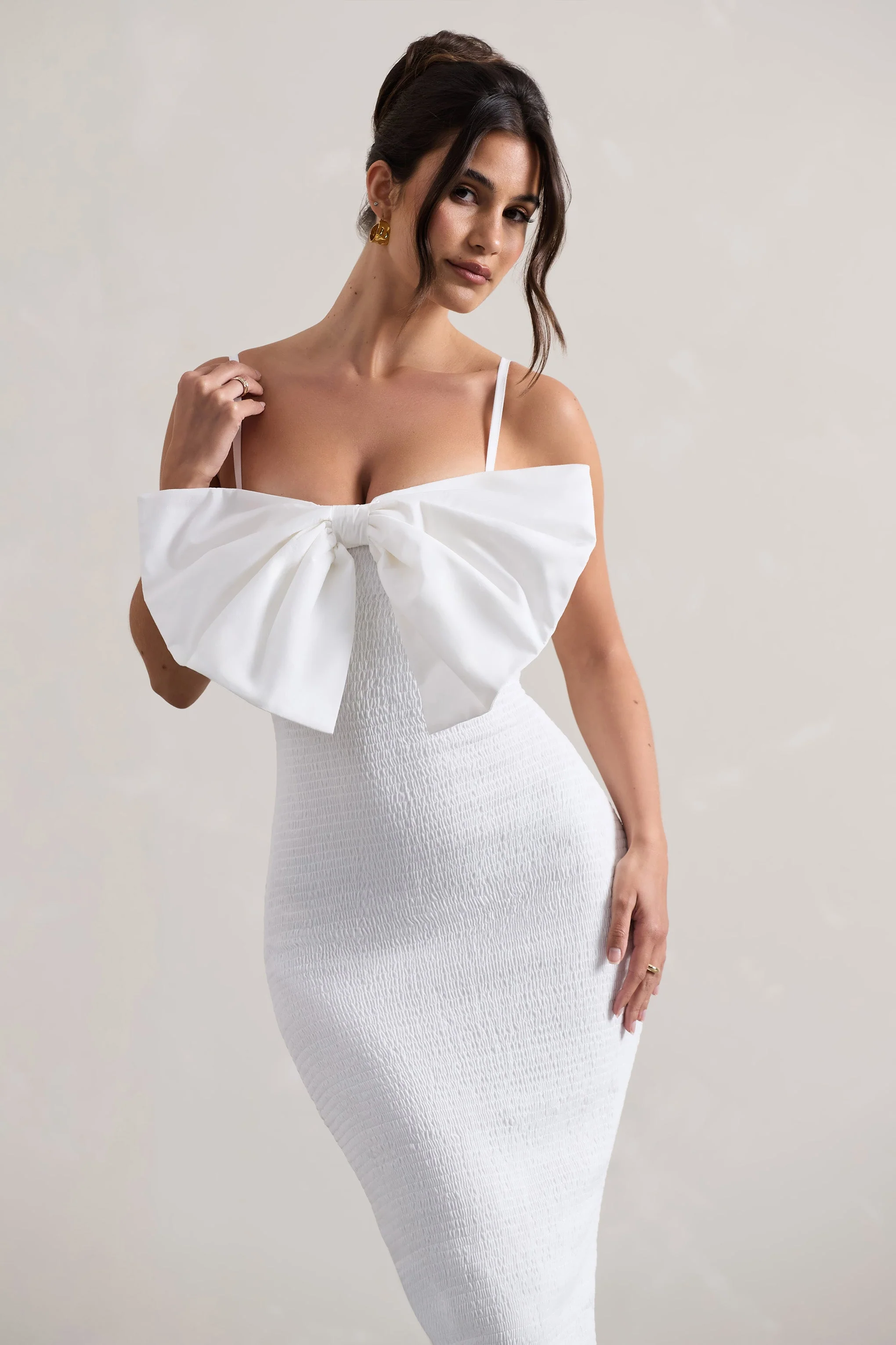 Love Poem | White Bodycon Midi Dress With Oversized Bow - Image 3