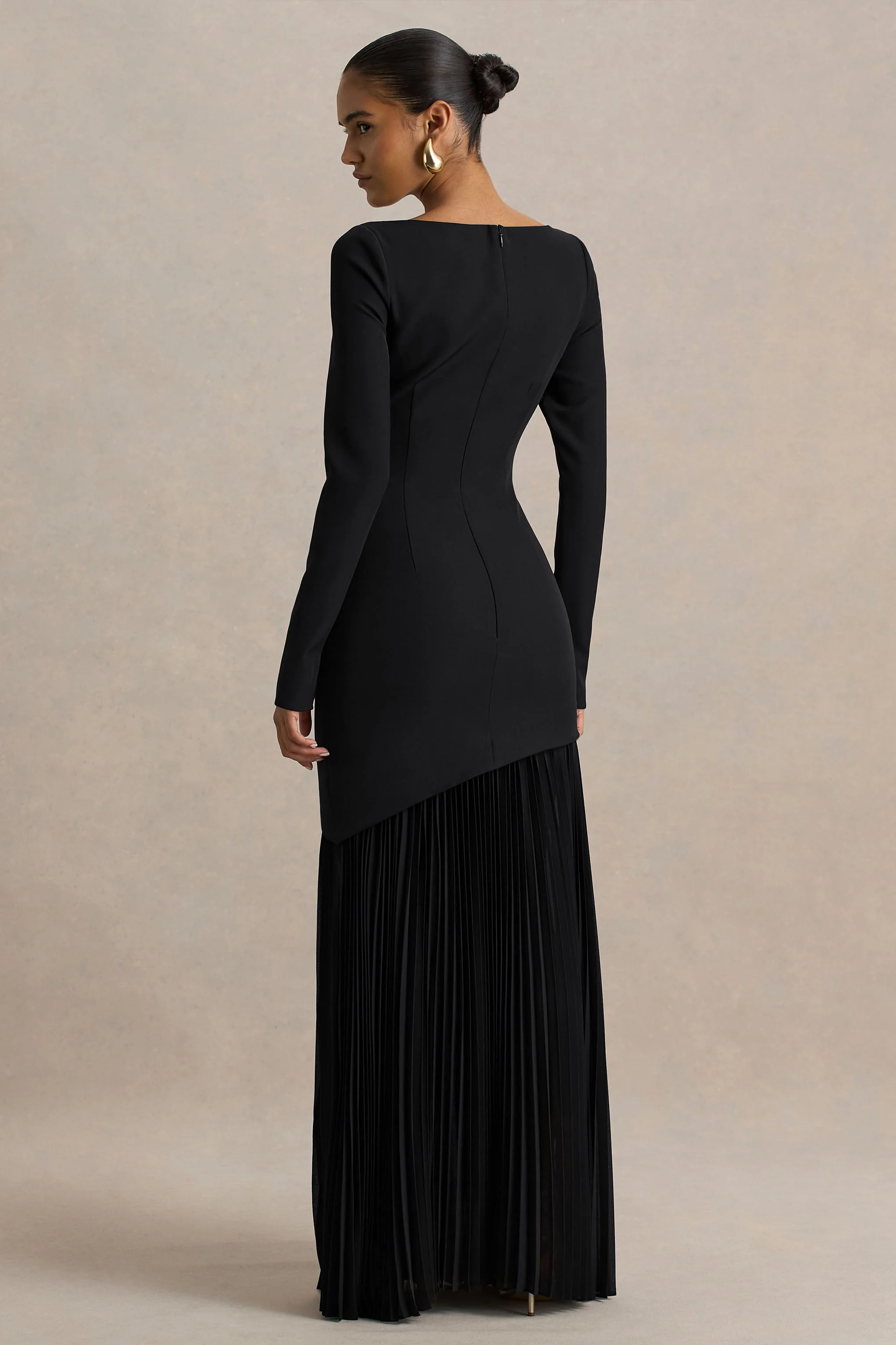 Yanira | Black Crepe And Georgette Boat-Neck Maxi Dress With Drop Waist - Image 2